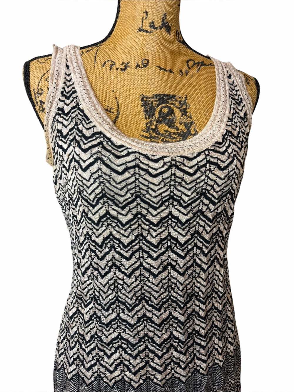 Authentic Missoni Knit Scoop Neck Dress IT 46 US 10 Zigzag Resort Vacation - Picture 9 of 9